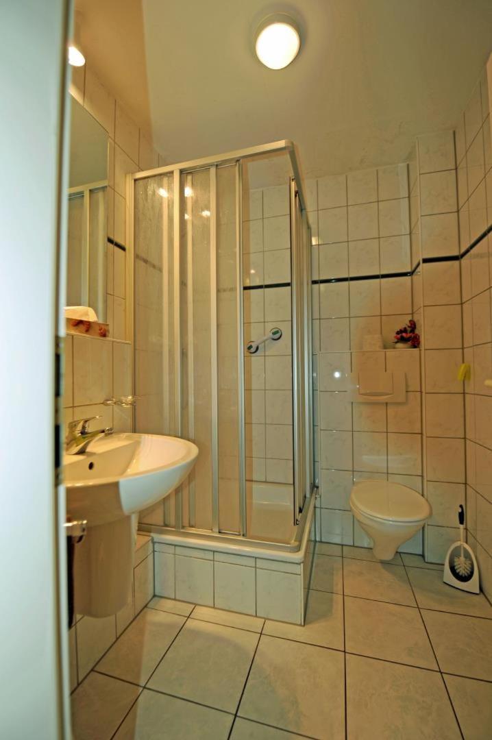 Studio 5 Im Eg Haus Stranddistel, Wunderschones Studio Fur 2 Personen In Zingst Exterior foto