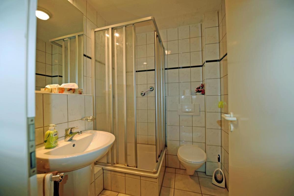 Studio 5 Im Eg Haus Stranddistel, Wunderschones Studio Fur 2 Personen In Zingst Exterior foto